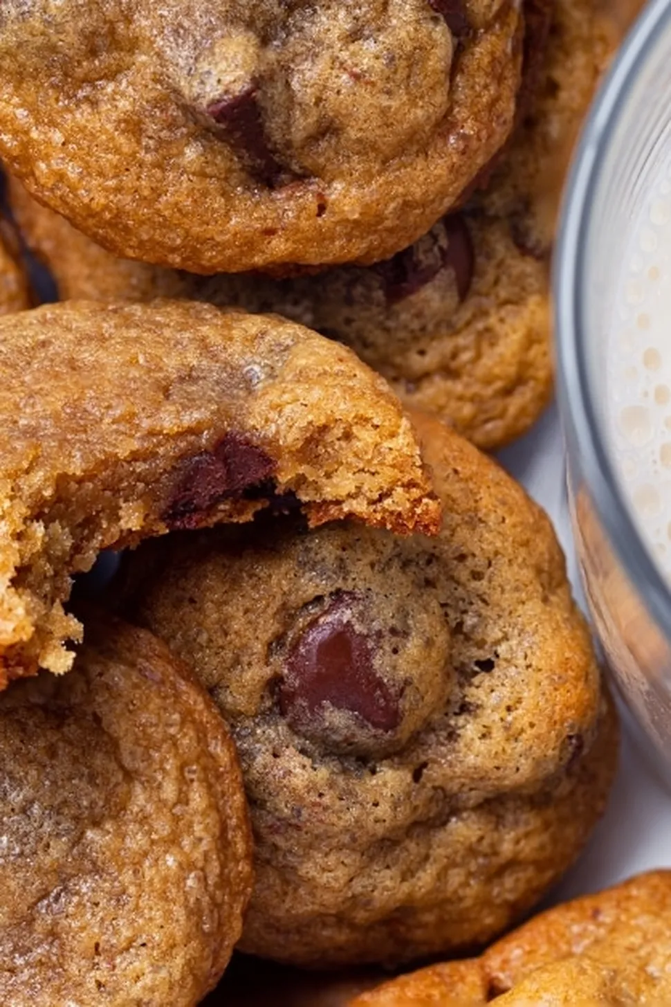 Mrs. Fields Chocolate Chip Cookie Recipe (Copycat) Photo